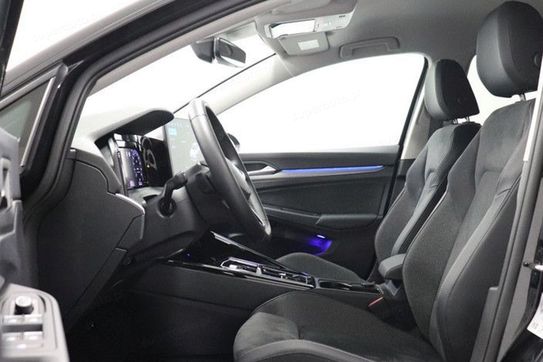 Volkswagen Golf Style 1.5 eTSI DSG