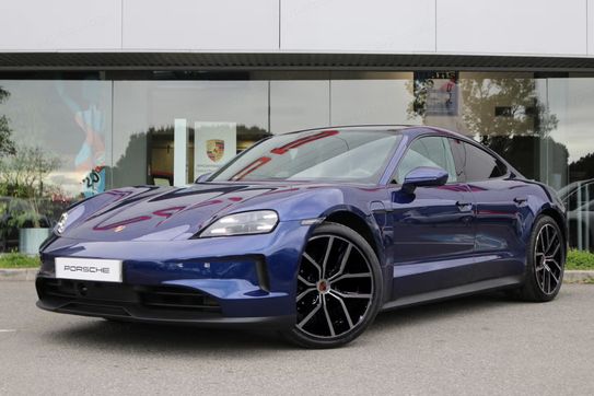 Porsche Taycan Black Edition