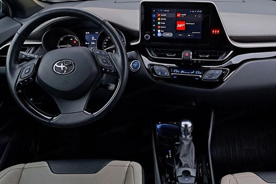 Toyota C-HR 2.0 Hybrid Executive