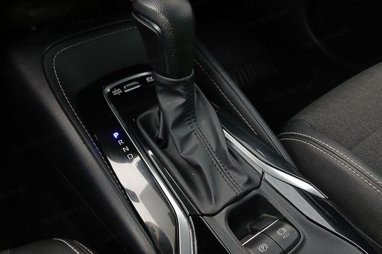 Toyota Corolla 1.8 Hybrid Style