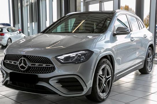 Mercedes GLA 220 4-Matic AMG Line