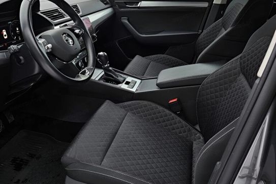 Skoda Superb 2.0 TDI SCR Ambition DSG