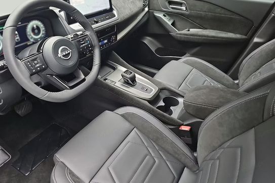 Nissan Qashqai N-Design Xtronic 1.3 DIG-T mHEV