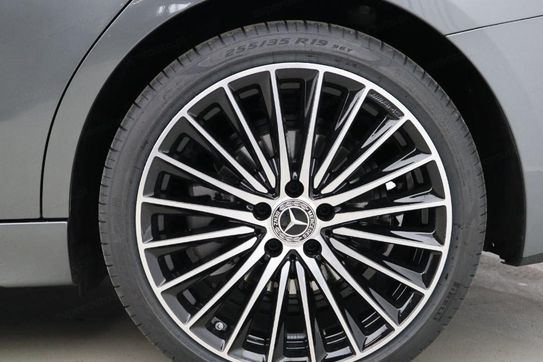 Mercedes Klasa C 220 d 4-Matic AMG Estate