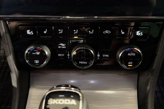Skoda Superb 2.0 TSI DSG