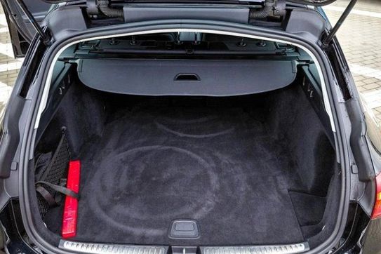 Mercedes Klasa C 220 d mHEV Avantgarde