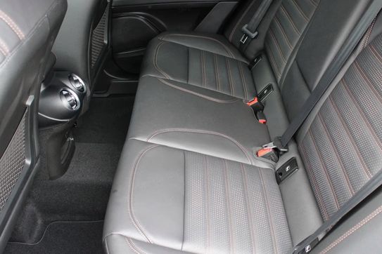 Alfa Romeo Stelvio JTDM Intensa Q4