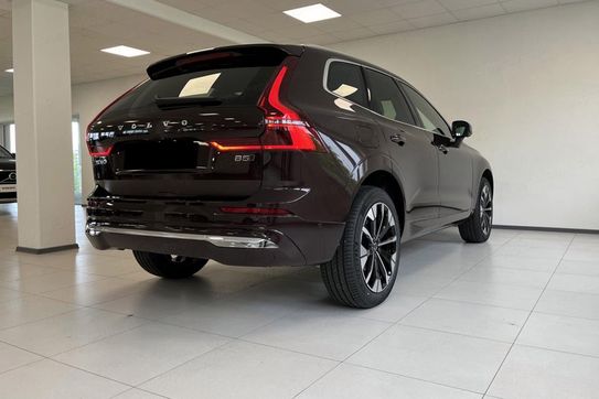 Volvo XC60 B5 B AWD Ultra Bright