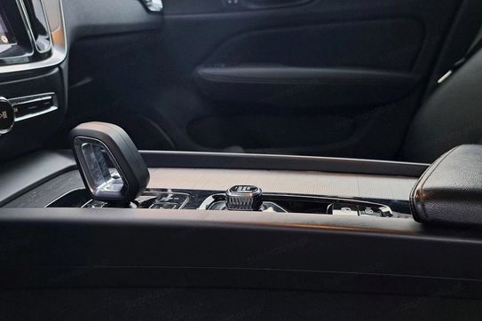 Volvo V60 Cross Country B4 D AWD Plus