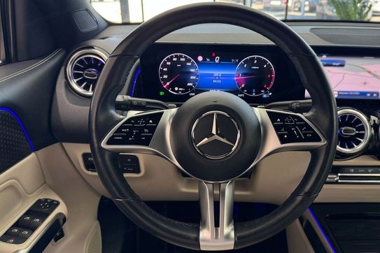 Mercedes GLB 200 d Progressive 8G-DCT