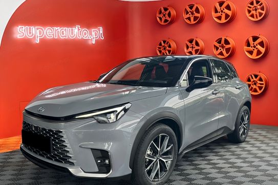 Lexus LBX Cool 1.5 Hybrid