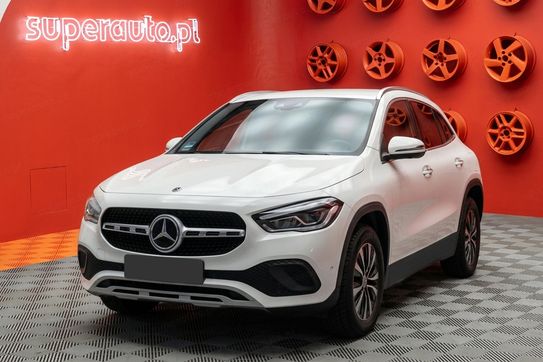 Mercedes GLA 200