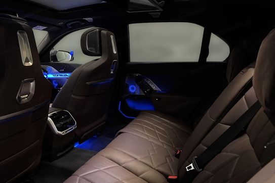 BMW i7 105.7kWh xDrive60