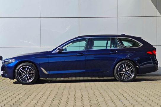 BMW Seria 5 Touring 540i xDrive Luxury Line