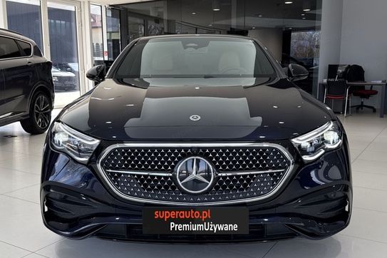 Mercedes E Klasa 220 d 4MATIC AMG Line