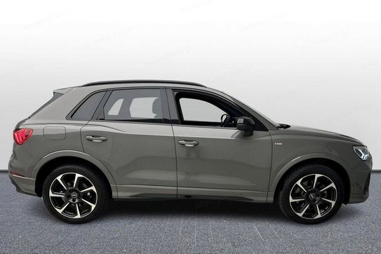 Audi Q3 40 TFSI quattro S Line