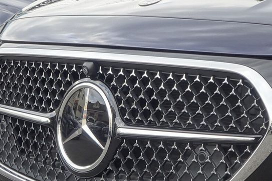 Mercedes E Klasa 220 d 4-Matic AMG