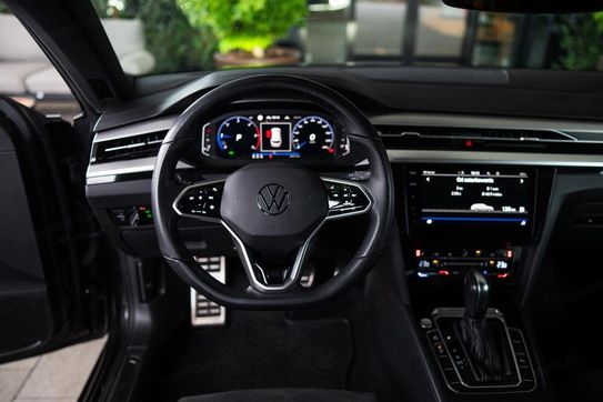 Volkswagen Arteon 2.0 TDI R-Line DSG
