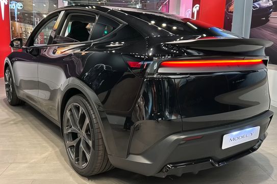 Tesla Model Y Performance