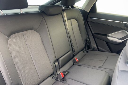 Audi Q3 35 TFSI mHEV S tronic