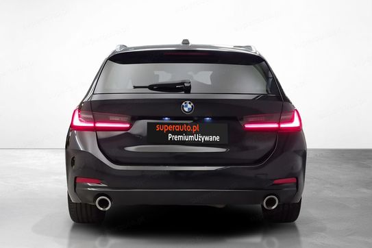 BMW Seria 3 Touring 320d xDrive