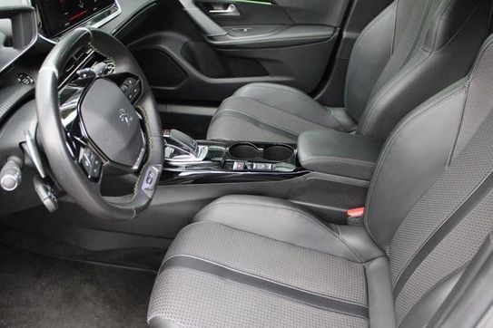 Peugeot 2008 1.2 PureTech GT