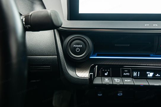 Toyota Prius 2.0 Plug-in Hybrid Prestige