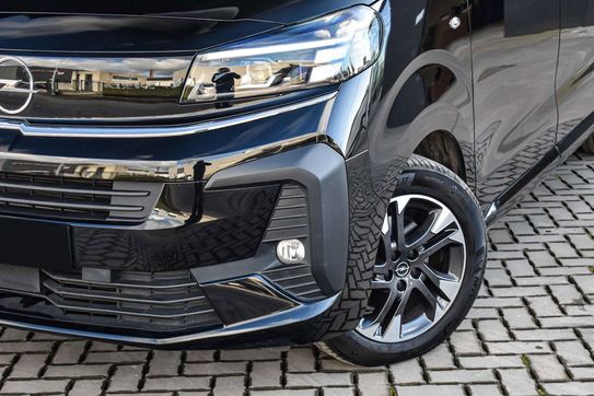 Opel Zafira Life Extra Long L2H1 Business AT8