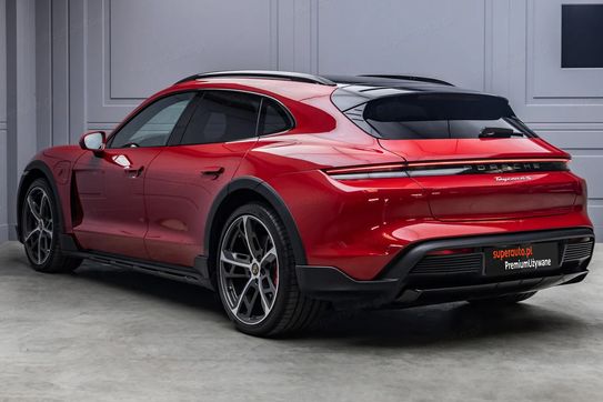 Porsche Taycan 4S Cross Turismo