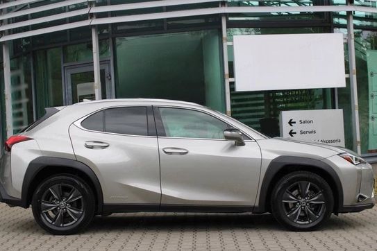 Lexus UX 250h Business Edition