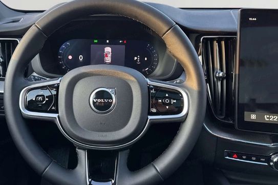 Volvo XC60 B5 AWD Core