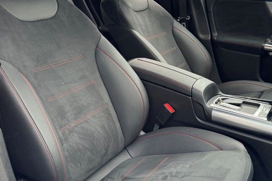 Mercedes GLA 200 AMG Line