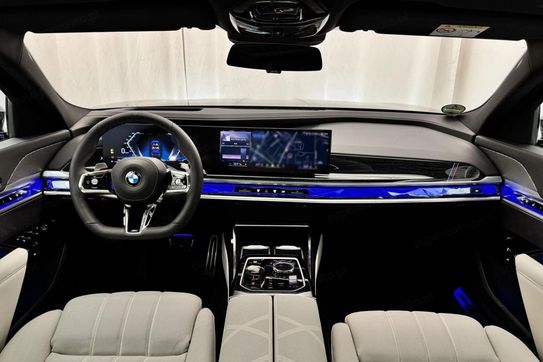 BMW Seria 7 740d xDrive mHEV M Sport sport-aut