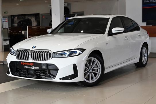 BMW Seria 3 330i xDrive M Sport