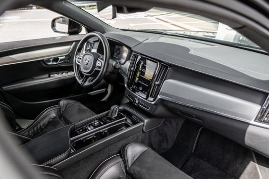 Volvo V90 B4 D AWD R-Design