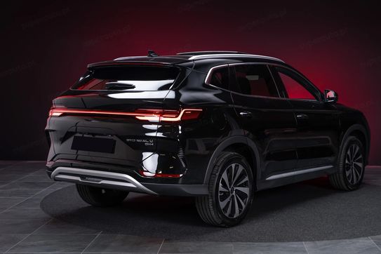 BYD Seal U DM-i  Design AWD