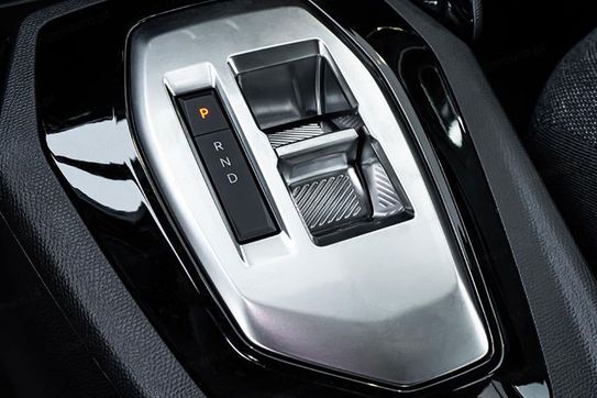 Peugeot 2008 Business e-DCS6 1.2 PureTech mHEV