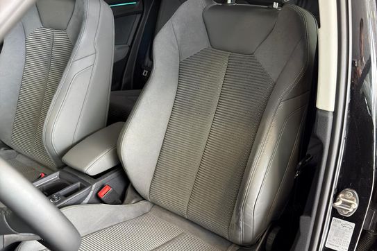 Audi Q3 40 TFSI quattro S Line