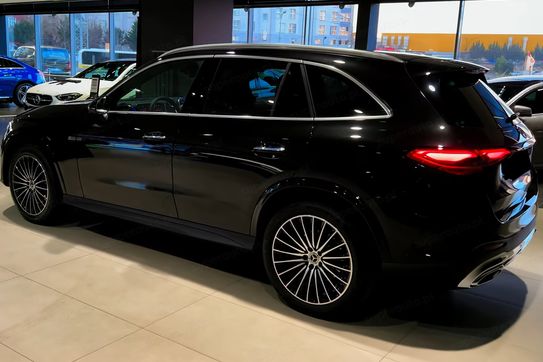 Mercedes GLC 200 4-Matic AMG Line