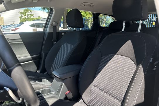 Kia Ceed M 1.5 T-GDI DCT