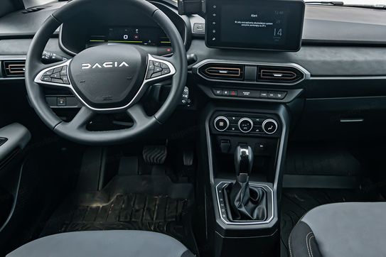 Dacia Jogger Extreme 5-miejsc 1.6 Full Hybrid