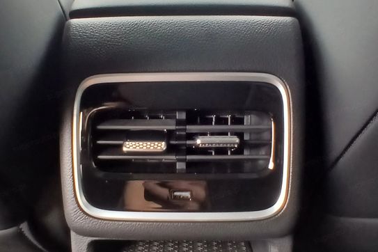 Chery Tiggo 7 Premium 1.5 T-GDI HEV DCT