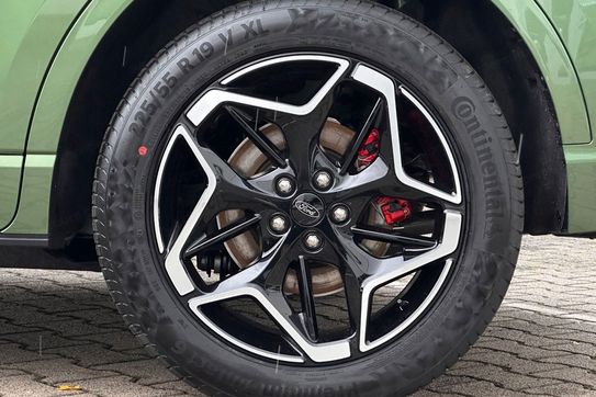 Ford Kuga ST-Line X eCVT 2.5 FHEV FWD