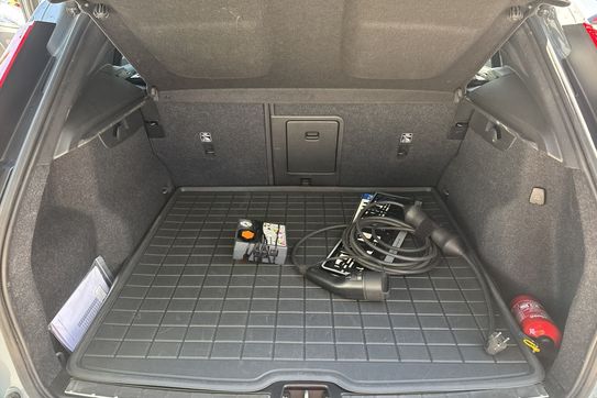 Volvo XC40 T5 Plug-In Hybrid Plus Bright