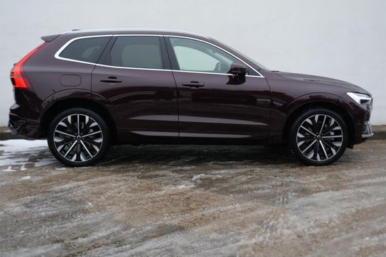 Volvo XC60 T6 Plug-In Hybrid AWD Ultra Bright
