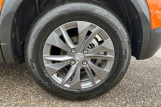 Peugeot 2008 Active 1.2 PureTech EAT8