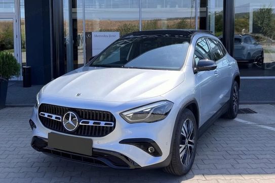 Mercedes GLA 200 Progressive