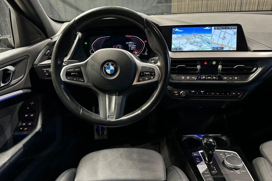BMW Seria 1 118i M Sport aut