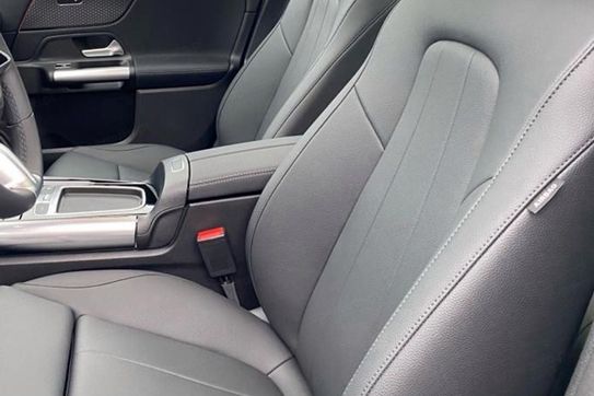 Mercedes GLA 180 d Progressive