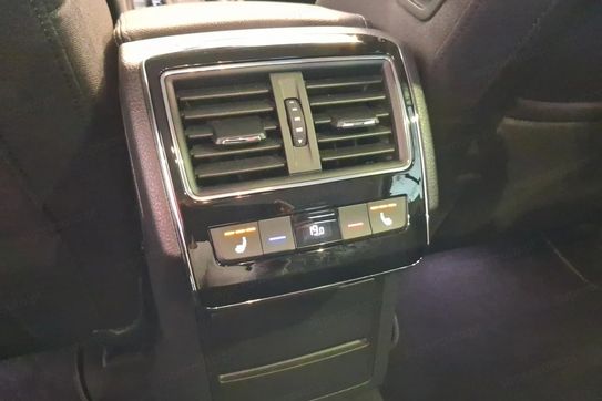 Skoda Superb 2.0 TDI SCR Style DSG